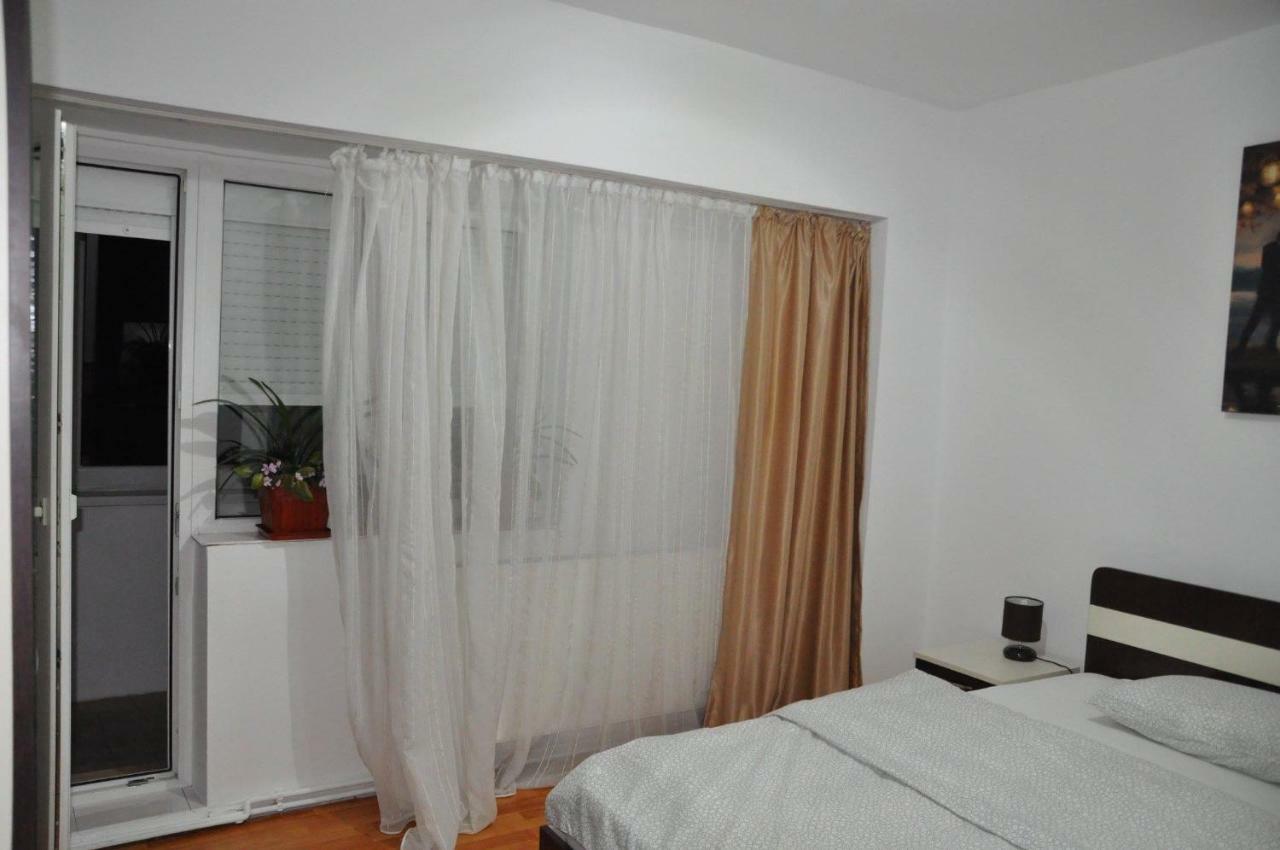 Mario Apartments Решица Екстериор снимка